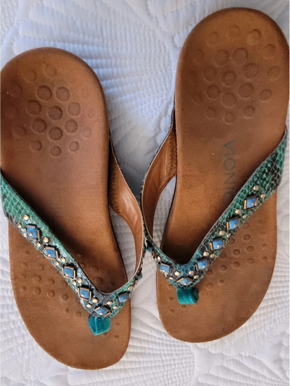 Vionic Womens 7 Floriana Jewel Teal Snake Print Turquoise Sandals Flip Flops